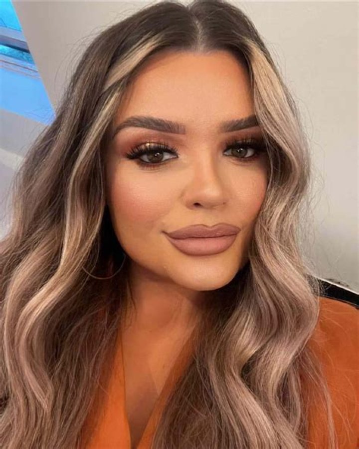 Doniya Malik - Bio, Age, Wiki, Facts and Family