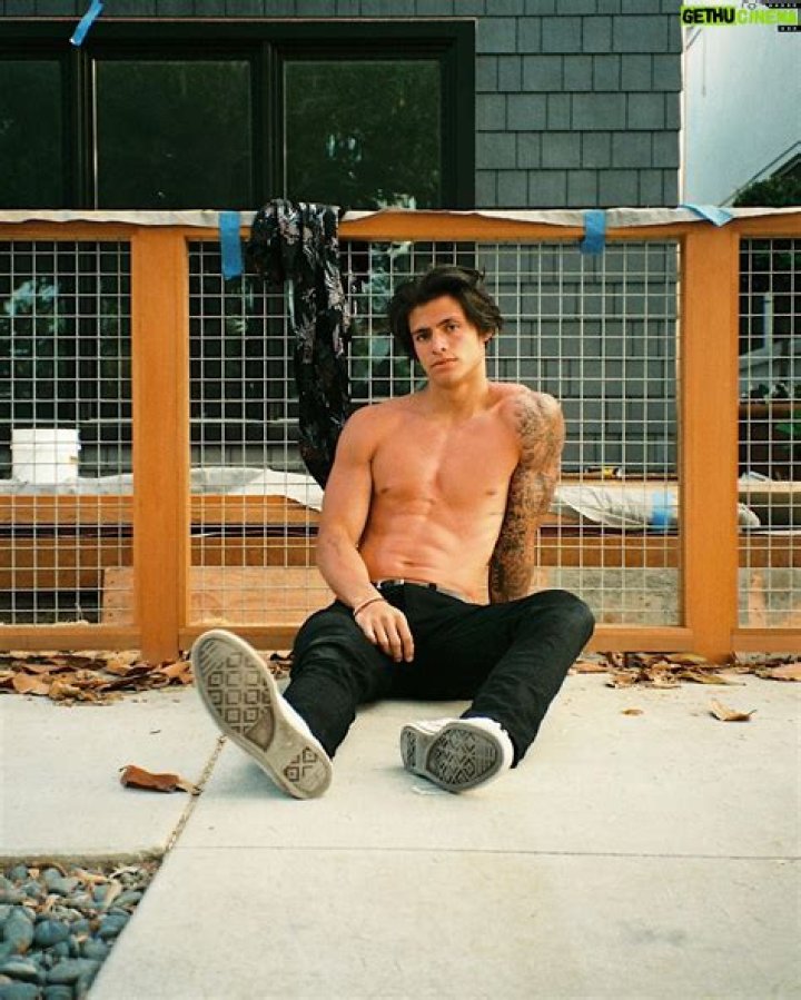 Dylan Jordan - Bio, Age, height, weight, Wiki, Facts and Family