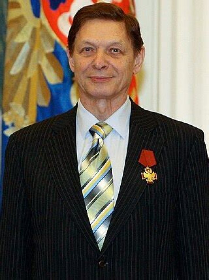 Eduard Khil - Bio, Age, Wiki, Facts and Family