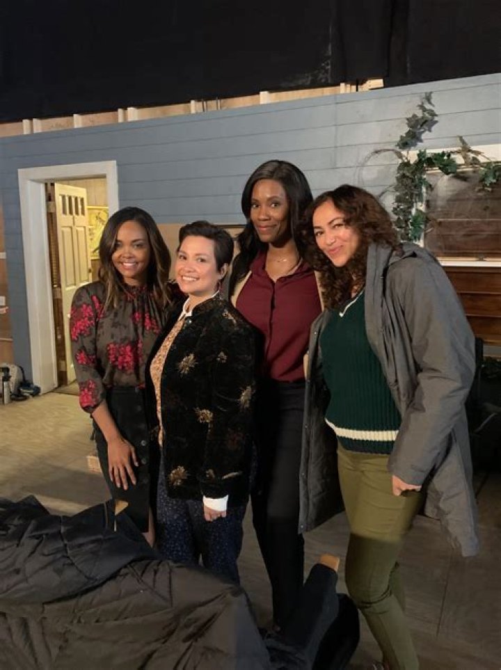 Elena Goode (actress) - Wikipedia, Age, Net Worth, Biography , Spotify, TikTok, Facebook, Facts and Family