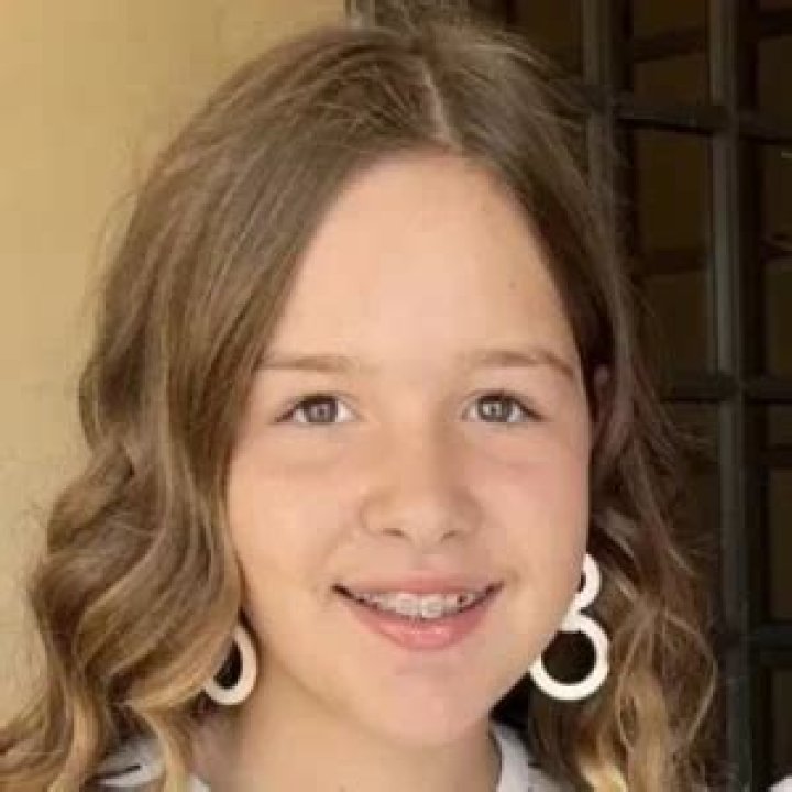 Elise Johnston - Bio, Age, Wiki, Facts and Family