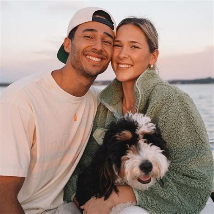 Ella Schnacky - Bio, Age, Wiki, Facts and Family