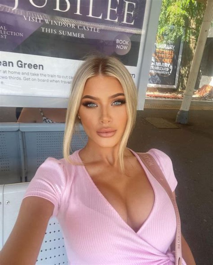 Ellie Brown - Bio, Age, Wiki, Facts and Family