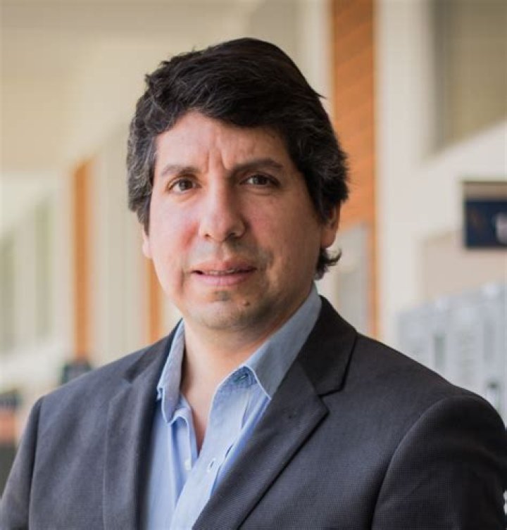 Chayanne - Bio, Age, Wiki, Facts and Family