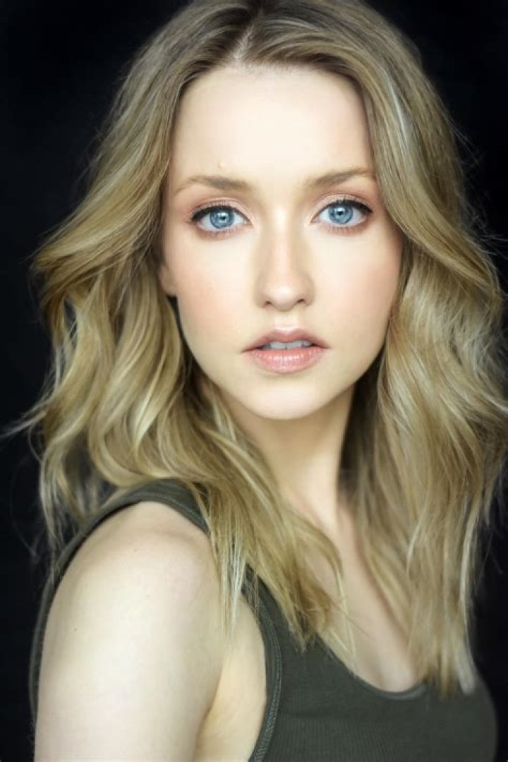 Emily Tennant - Bio, Age, Wiki, Facts and Family