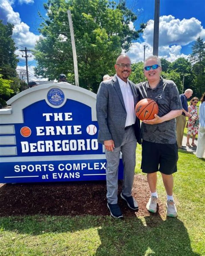 Ernie DiGregorio - Bio, Age, height, Wiki, Facts and Family