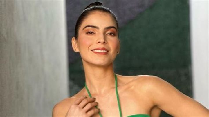 Esmeralda Ugalde - Bio, Age, Wiki, Facts and Family