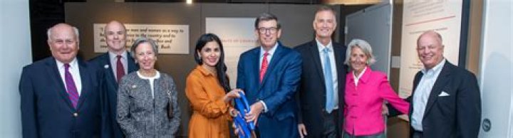 Finn Harries - Bio, Age, Wiki, Facts and Family