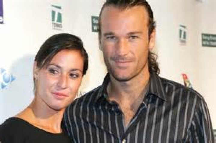 Flavia Pennetta - Bio, Age, Wiki, Facts and Family