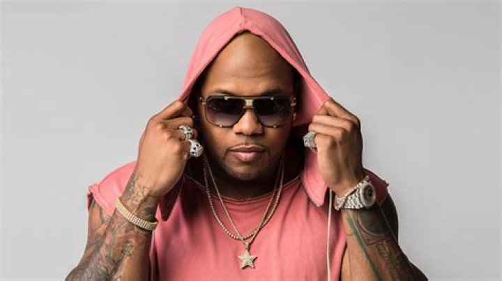 Flo Rida - Bio, Age, net worth, height, Wiki, Facts and Family