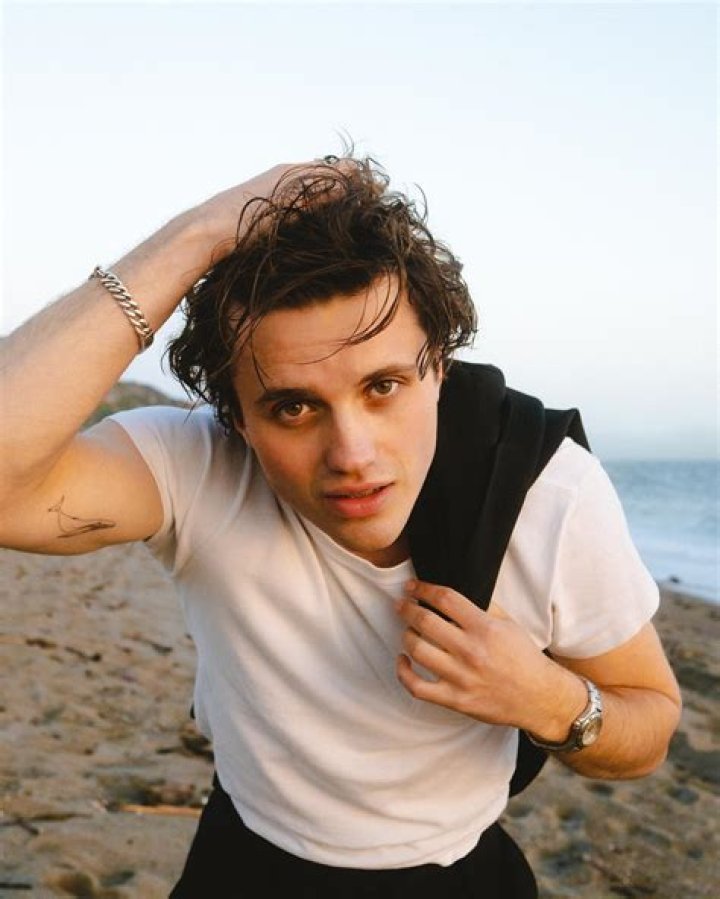 George Sear - Bio, Age, Wiki, Facts and Family