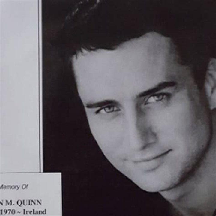 Glenn Quinn - Bio, Age, height, Wiki, Facts and Family