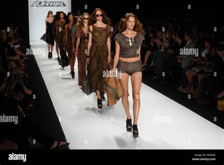 Gretchen Jones - Bio, Age, Wiki, Facts and Family