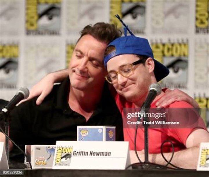 Griffin Newman - Bio, Age, siblings, height, Wiki, Facts and Family