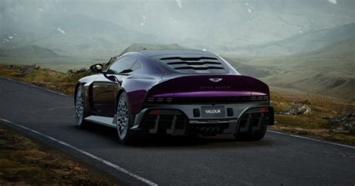 Guy Martin - Bio, Age, siblings, height, Wiki, Facts and Family