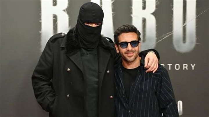 Haftbefehl - Bio, Age, Wiki, Facts and Family