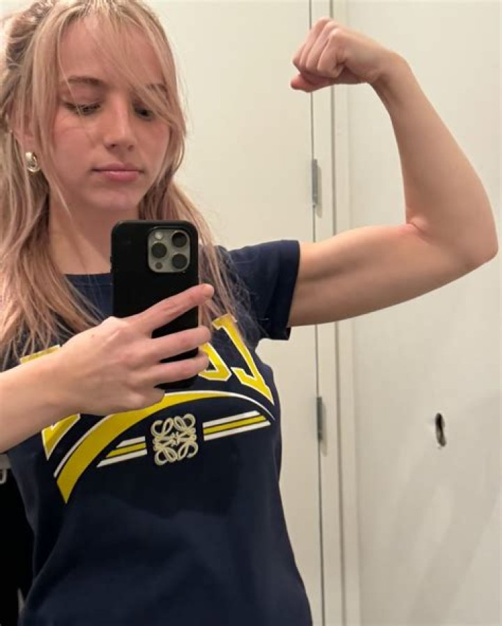 Hailey Knox - Bio, Age, Wiki, Facts and Family