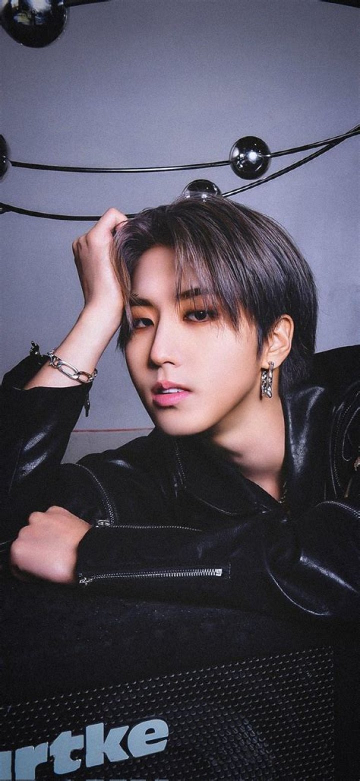 Han Jisung - Bio, Age, Wiki, Facts and Family