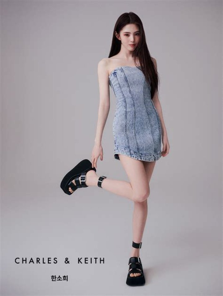 Han So-Hee (actress) - Wikipedia, Age, Net Worth, Biography , Spotify, TikTok, Facebook, Facts and Family