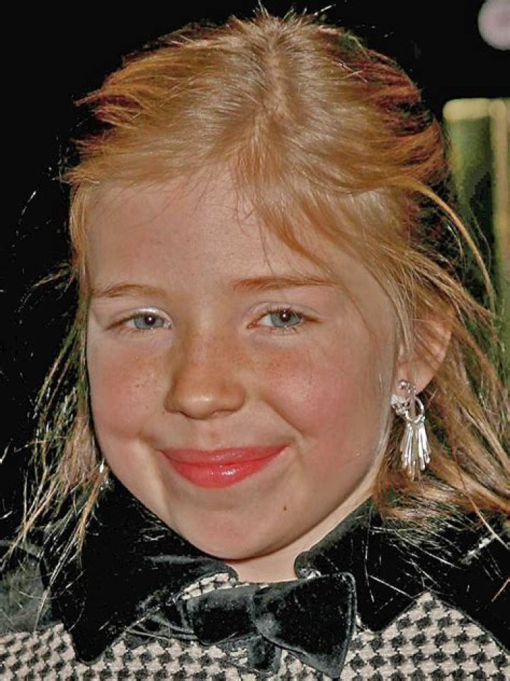 Hannah Endicott-Douglas - Bio, Age, Wiki, Facts and Family