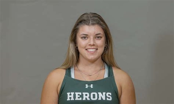 Hannah Huston - Bio, Age, Wiki, Facts and Family