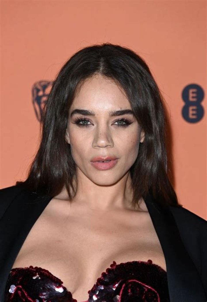 Hannah John-Kamen - Bio, Age, Wiki, Facts and Family