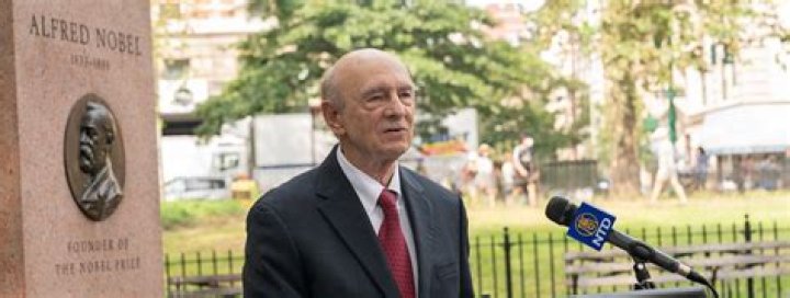 Harvey J - Bio, Age, Wiki, Facts and Family