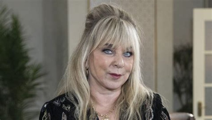 Helen Lederer - Bio, Age, Wiki, Facts and Family
