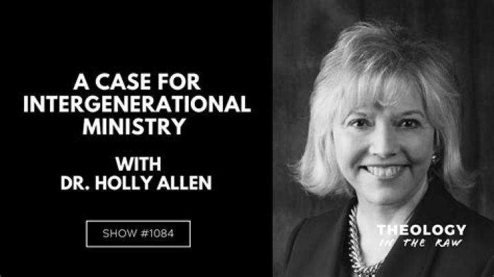 Holly Allen - Bio, Age, Wiki, Facts and Family