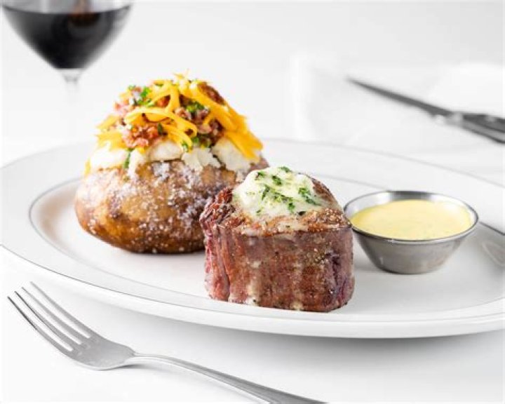 Houston Alexander - Bio, Age, net worth, weight, height, Wiki, Facts and Family