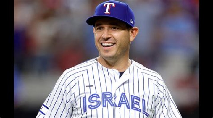Ian Kinsler - Bio, Age, net worth, height, Wiki, Facts and Family