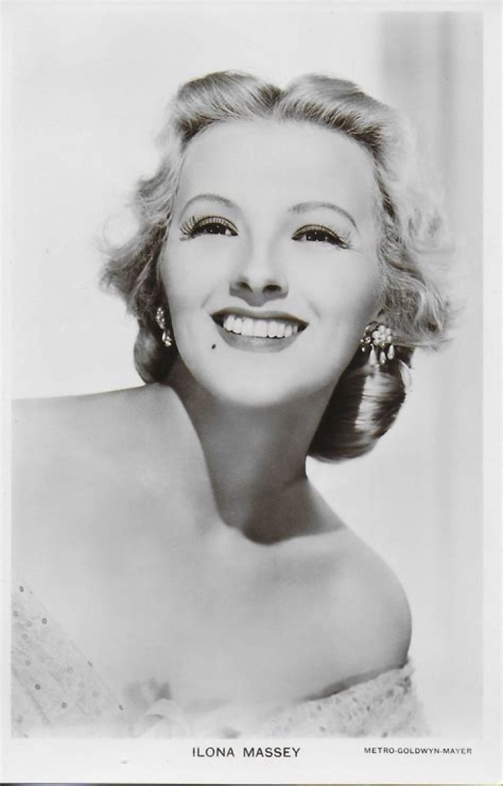 Ilona Massey - Bio, Age, Wiki, Facts and Family