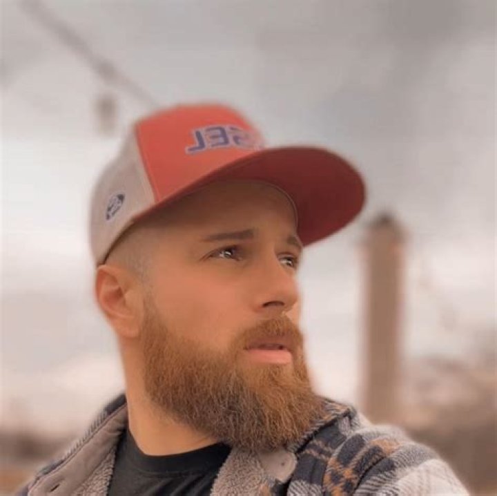 Jackson Hurst - Bio, Age, siblings, Wiki, Facts and Family