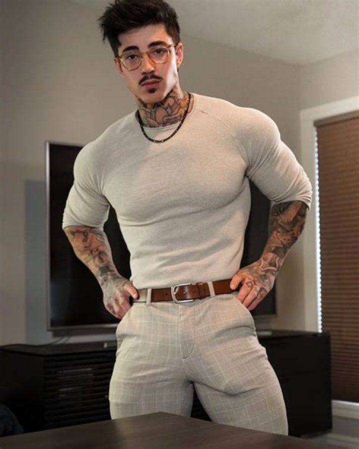 Jake Wood - Bio, Age, net worth, height, Wiki, Facts and Family