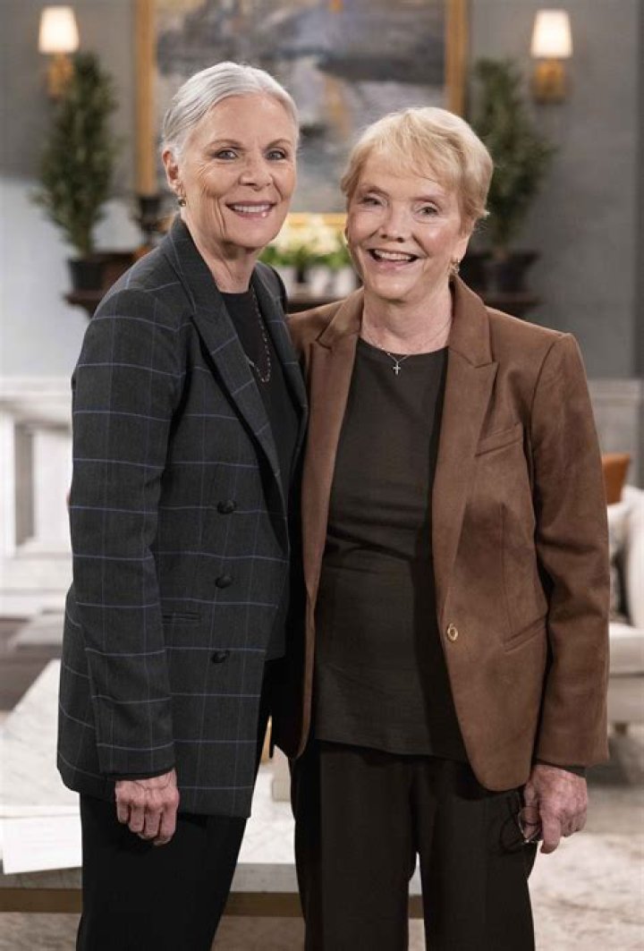 Jane Elliot - Bio, Age, Wiki, Facts and Family