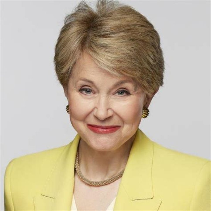 Jane Pauley - Bio, Age, Wiki, Facts and Family
