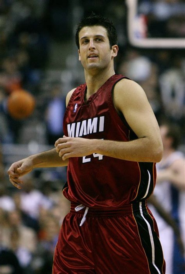 Jason Kapono - Bio, Age, siblings, height, Wiki, Facts and Family