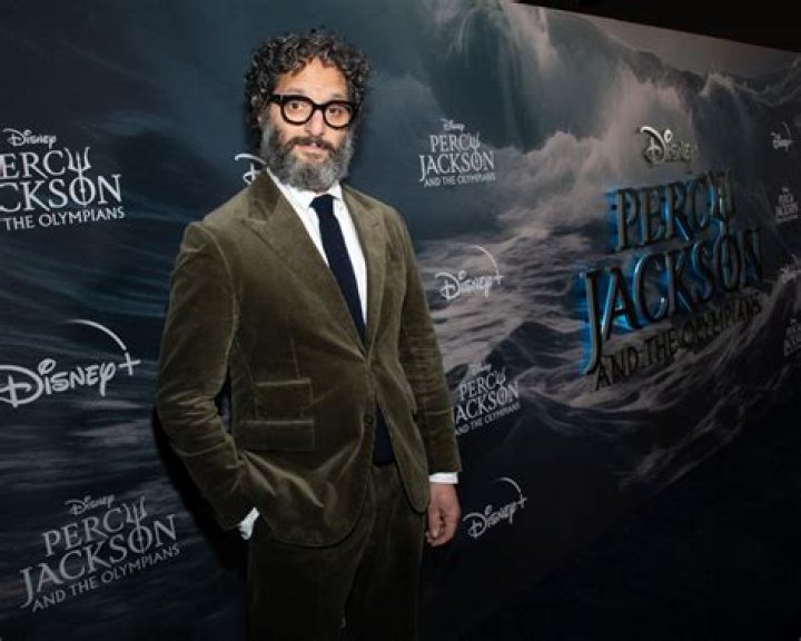 Jason Mantzoukas - Bio, Age, net worth, siblings, height, Wiki, Facts and Family