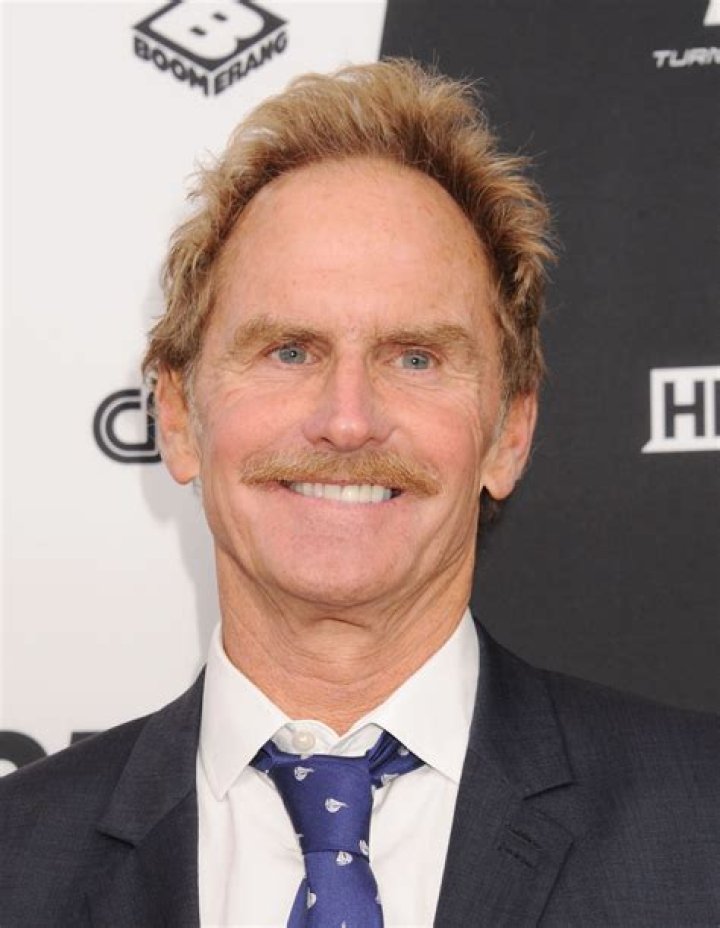 Jere Burns - Bio, Age, net worth, Wiki, Facts and Family