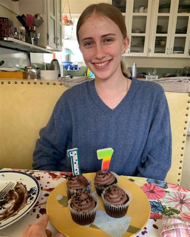 Jessica Tuck - Bio, Age, Wiki, Facts and Family