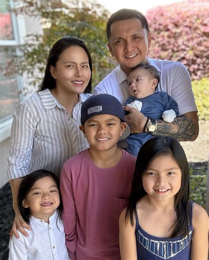 Jimmy Alapag - Bio, Age, height, Wiki, Facts and Family