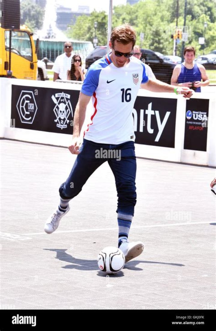 Jimmy Conrad - Bio, Age, height, Wiki, Facts and Family