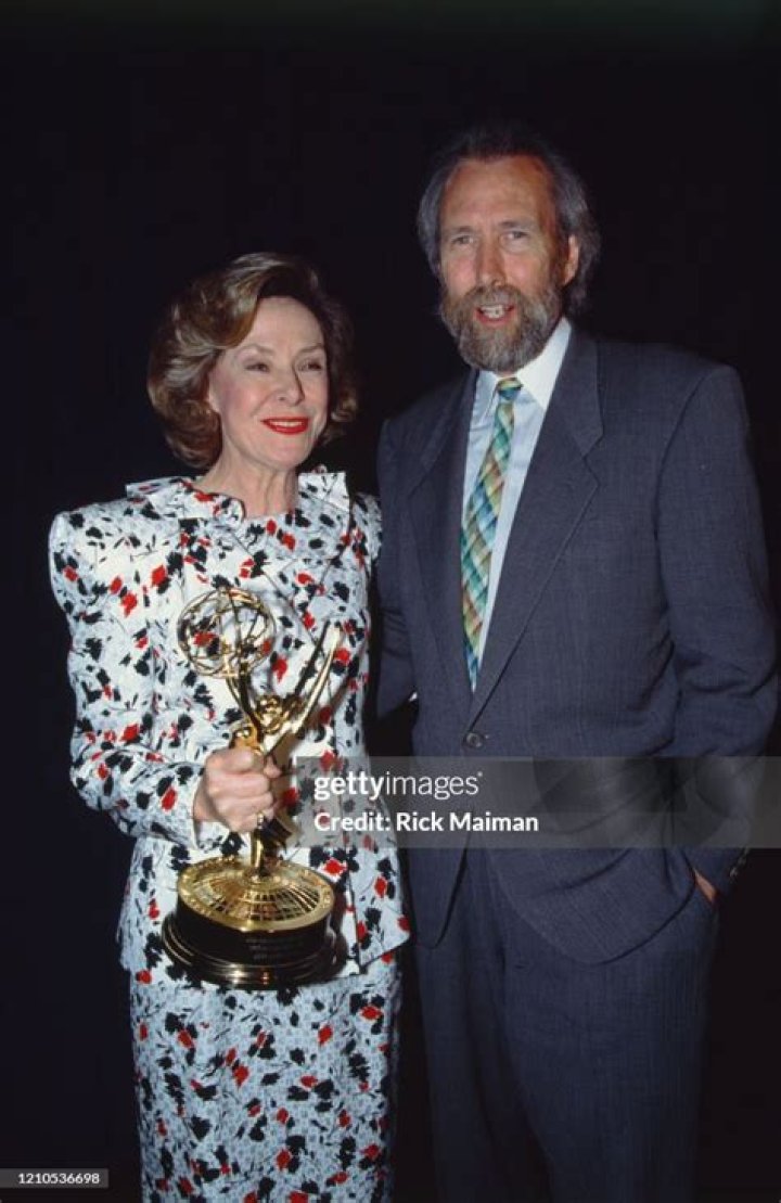 Joan Ganz Cooney - Bio, Age, Wiki, Facts and Family