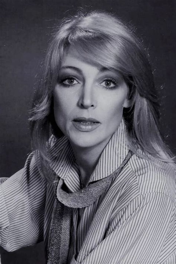 Joanna Pettet - Bio, Age, Wiki, Facts and Family