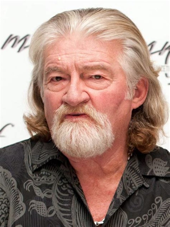 Joe Eszterhas - Bio, Age, net worth, Wiki, Facts and Family