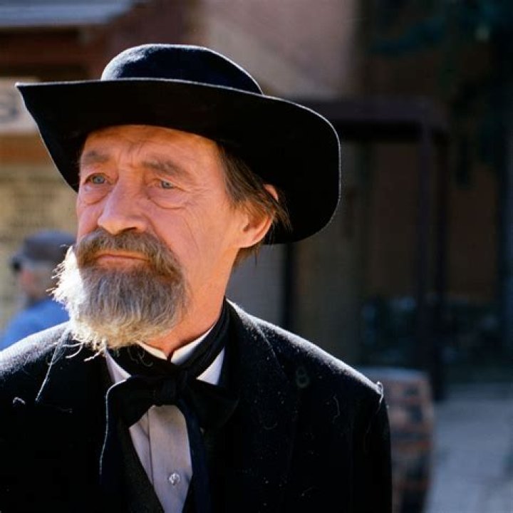 John Carradine - Bio, Age, height, Wiki, Facts and Family