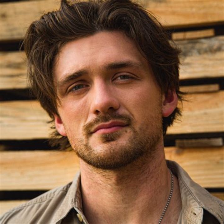 Jonathan Hutcherson - Bio, Age, Wiki, Facts and Family