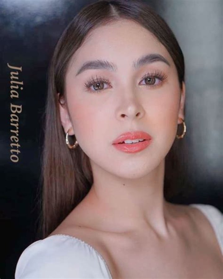 Julia Barretto - Bio, Age, Wiki, Facts and Family