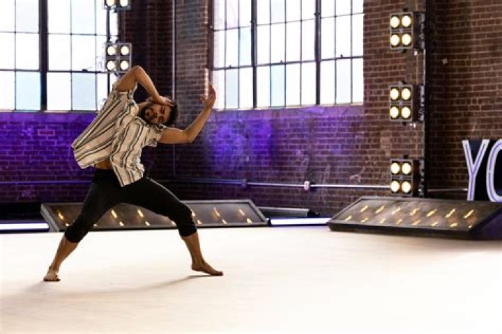 Julian Ray Carmolinga - Bio, Age, Wiki, Facts and Family