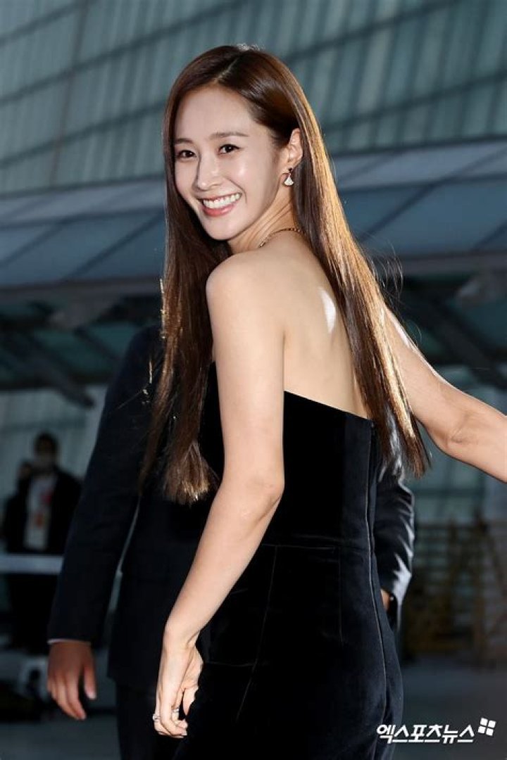 Jung Il-Woo - Bio, Age, height, Wiki, Facts and Family